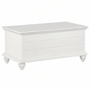 White Cedar Chest with Cedar-Lined Storage
