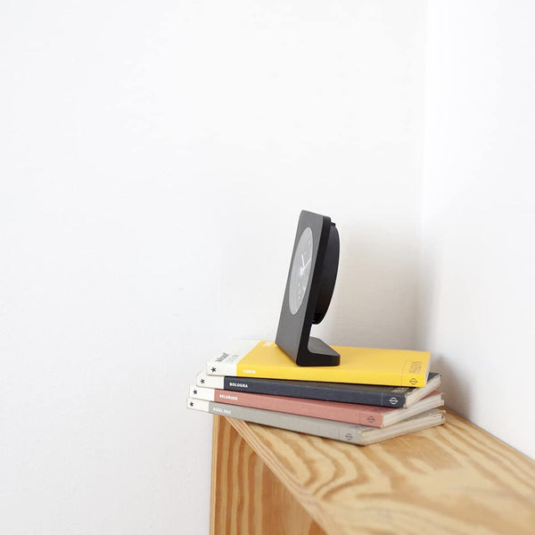 Analog Alarm Clock with Light & Snooze – Silent Bedside Clock