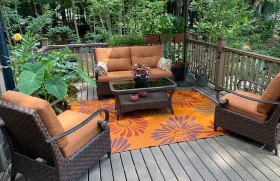 Reversible Outdoor Plastic Rug – Daisy Rust 6' x 9'