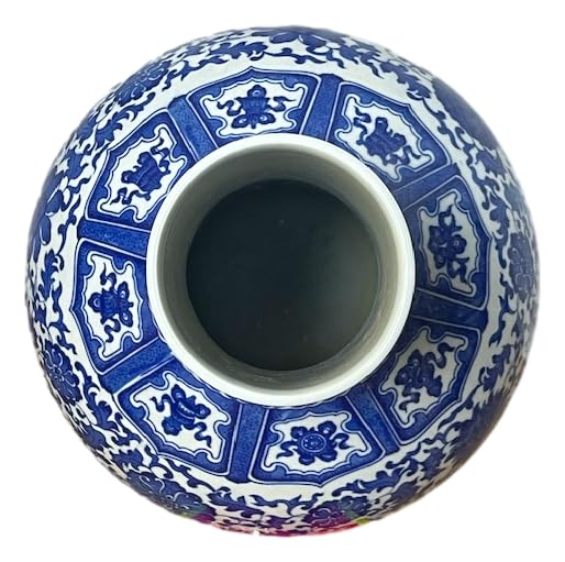 Blue & White Porcelain Vase – Ming Style Globular