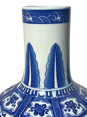 Blue & White Porcelain Vase – Ming Style Globular