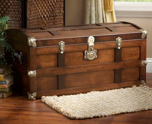 Amish Hand-Crafted Maple Steamer Trunk with Cedar Tray & Brass Lock