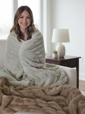 Faux Fur Plush Throw Blanket 50x60