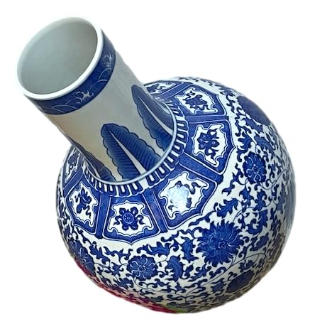 Blue & White Porcelain Vase – Ming Style Globular