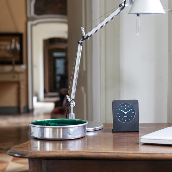 Analog Alarm Clock with Light & Snooze – Silent Bedside Clock