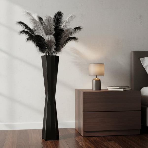 Black Star Floor Vase 27.5" Tall – Resin Tapered Vase for Pampas Grass & Dried Flowers