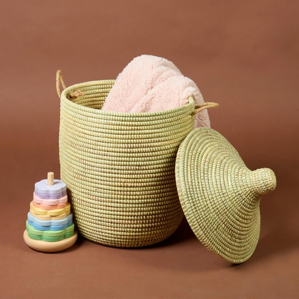 Handwoven Wicker Storage Basket with Removable Lid & Rope Handles