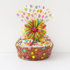 Easter Gift Basket with Chocolate, Candy & Snacks – 25 Piece Spring Holiday Set