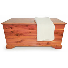 Aromatic Red Cedar Wood Blanket & Linen Storage Chest