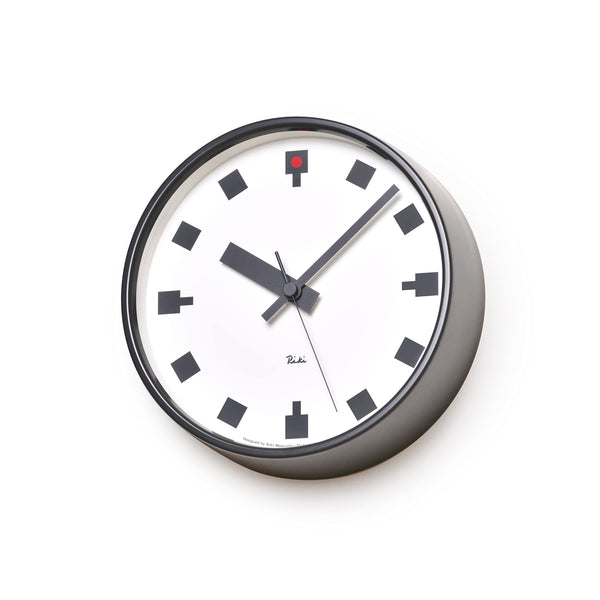 Star-Shaped Analog Wall Clock