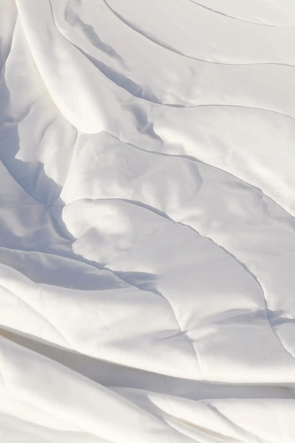 Eucalyptus Lyocell Cooling Comforter — White Lightweight Duvet Insert