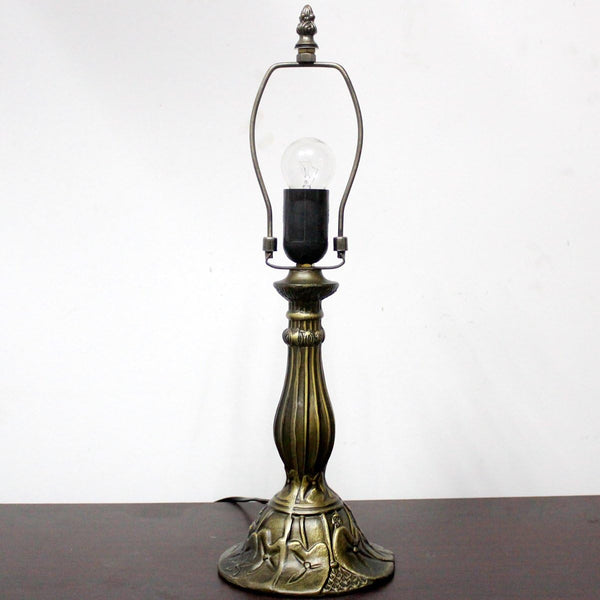 Tiffany Style Stained Glass Dragonfly Table Lamp