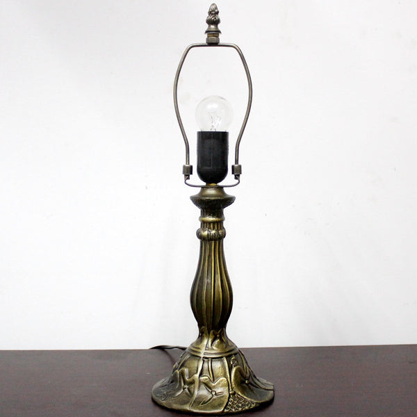 Tiffany Style Stained Glass Dragonfly Table Lamp