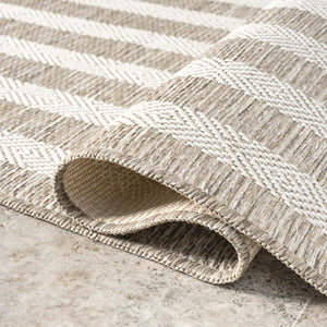 Indoor Outdoor Striped Area Rug – Polypropylene, UV-Resistant, Easy Clean