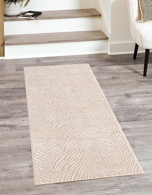 Finsbury Collection Area Rug – Leaf Pattern | Machine Made | Polypropylene & Polyester
