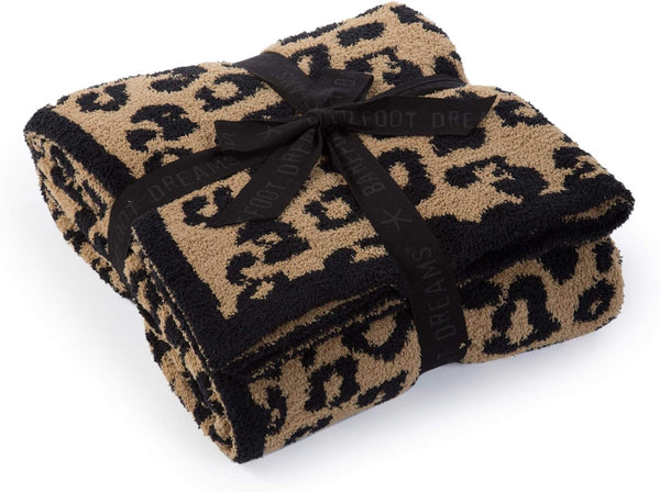 Leopard Print Plush Throw Blanket — Soft Microfiber Knit