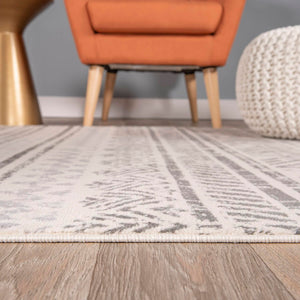 Geometric Boho Runner Rug 2'7" x 10'