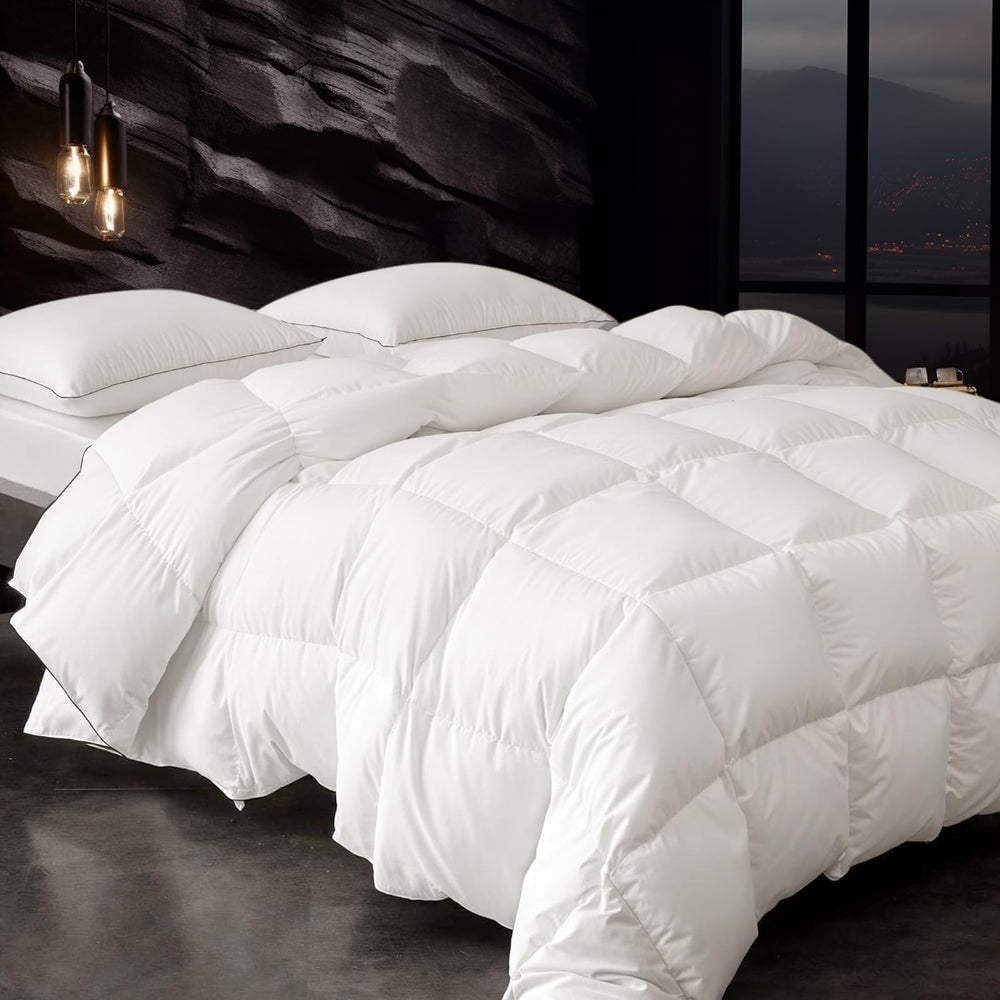 Down Fiber Comforter with Baffle Box Quilting