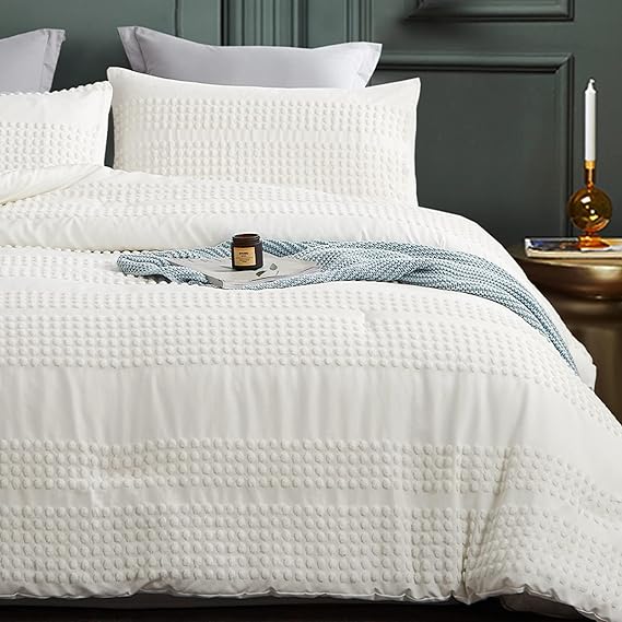 Boho Tufted Comforter Set with Pom-Pom Trim | Queen & King