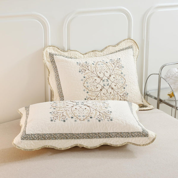 Floral Embroidered Quilt Set – 3-Piece Cotton Bedding with Pillow Shams
