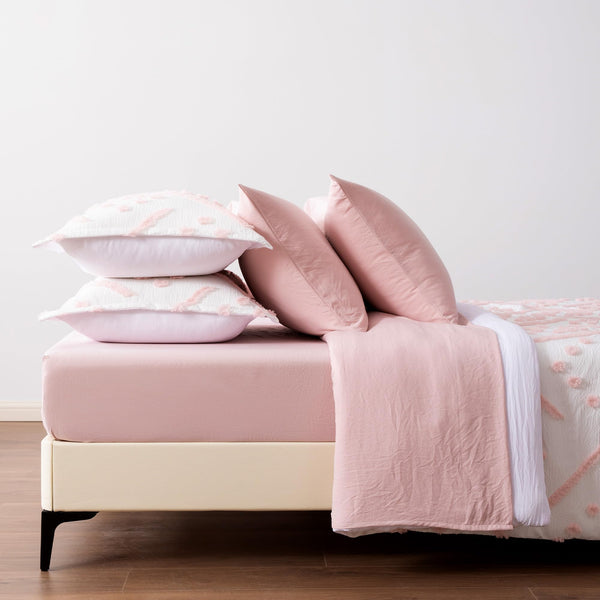 7-Piece Jacquard Microfiber Bedding Set – Pink Tufted, All-Season