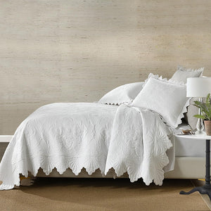 White Floral Cotton Quilt Bedding Set