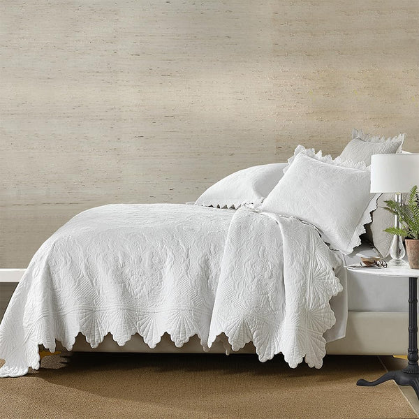 White Floral Cotton Quilt Bedding Set