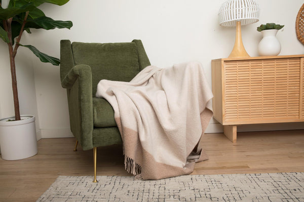 100% Cashmere Throw Blanket — Natural Beige, 67"x57", Reversible Jacquard with Fringe