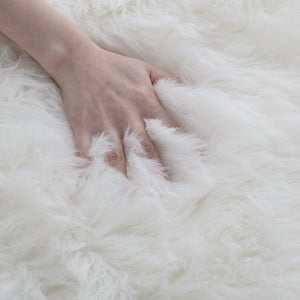 Oversized Faux Fur Area Rug – Soft Shaggy Sheepskin Style
