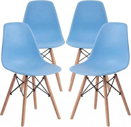 Mid-Century Modern Plastic Dining Chair – Set of 4