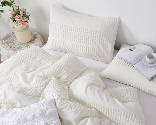 Boho Tufted Comforter Set with Pom-Pom Trim | Queen & King