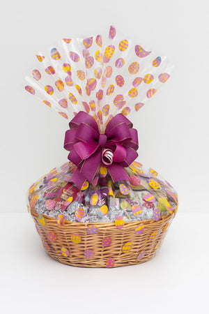 Easter Gift Basket with Chocolate, Candy & Snacks – 25 Piece Spring Holiday Set