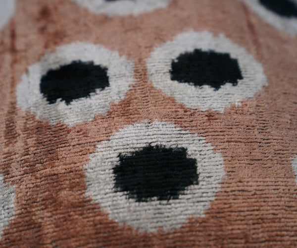 Velvet Throw Pillow – Gold & Black Dot, 16x24"