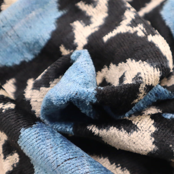 Velvet Throw Pillow 16" x 24" | Blue & Black Circular Pattern