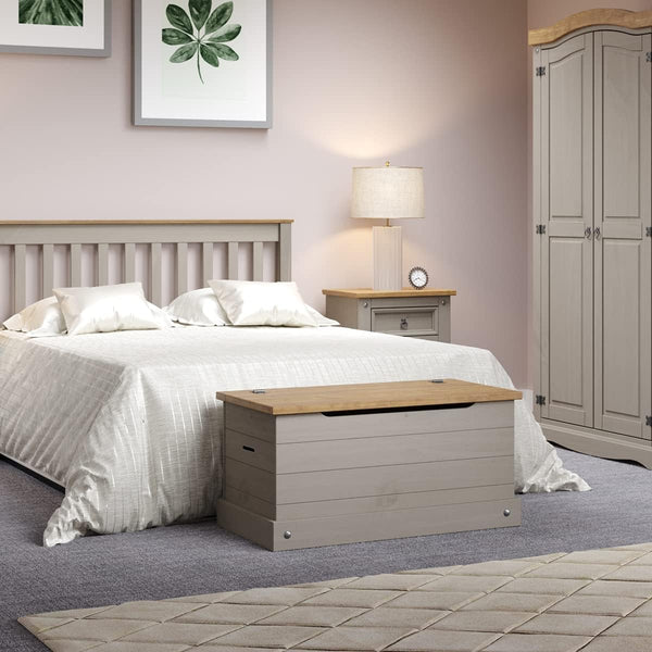 Wooden Storage Trunk & Entryway Bench