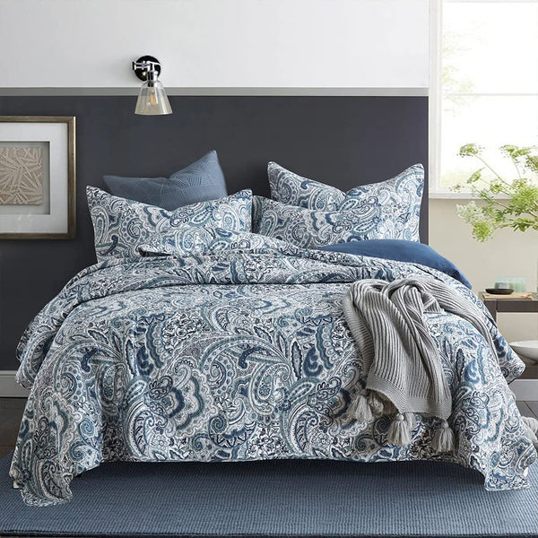 Paisley Cotton Quilt Set – 3-Piece Reversible Bedspread