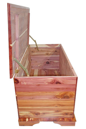 Aromatic Red Cedar Wood Blanket & Linen Storage Chest
