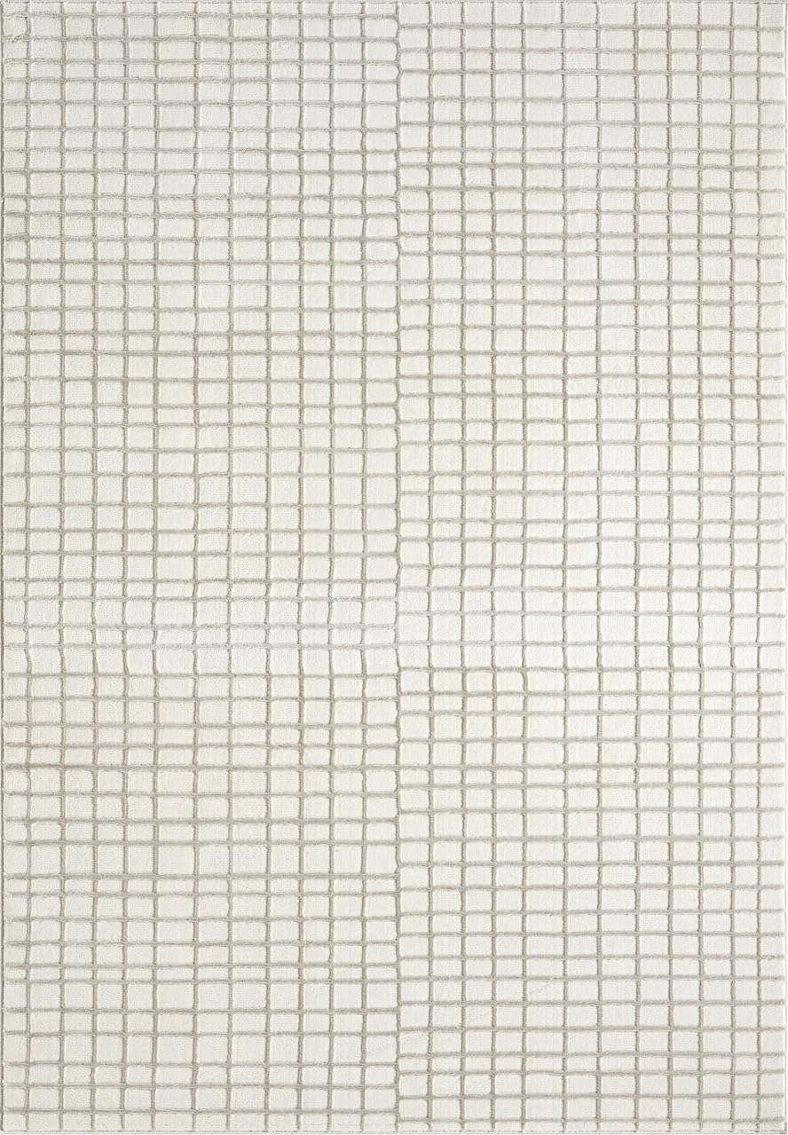 Cream Geometric Area Rug – Plush, Soft & Machine Washable
