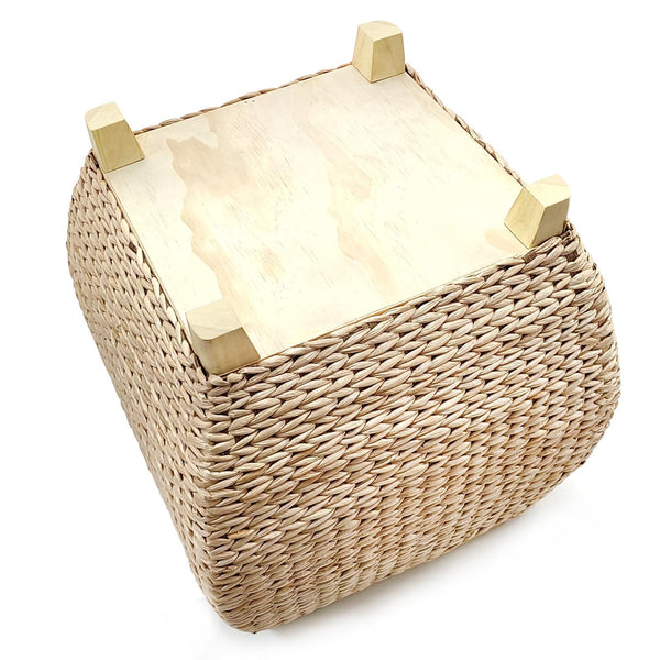 Handwoven Seagrass Pouf Ottoman – Natural Cattail Footstool