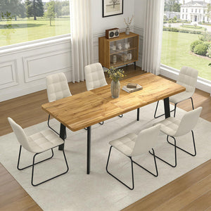 Extendable Dining Table with Removable Leaf – Seats 4 to 8