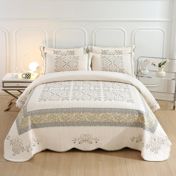 Floral Embroidered Quilt Set – 3-Piece Cotton Bedding with Pillow Shams