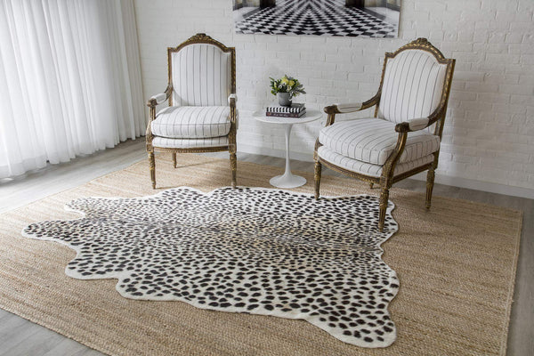 Faux Animal Hide Area Rug – Cheetah Print, Round 7'10"