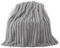 Faux Fur Throw Blanket – Reversible Plush Cozy Throw for Couch, Bed & Chair