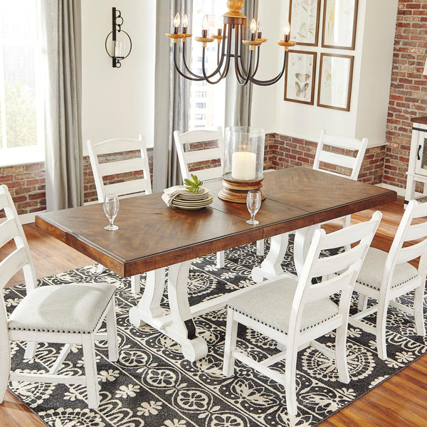 Farmhouse Extendable Dining Table with Leaf