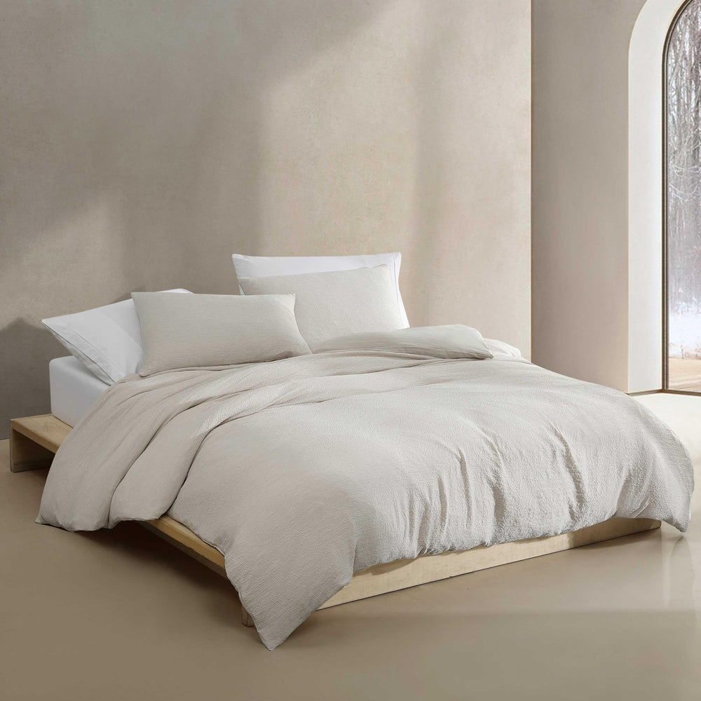 Seersucker Duvet Cover Set with Shams | Queen & King