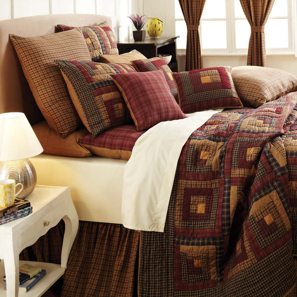 Rustic Log Cabin Patchwork Quilt Set – 3-Piece Cotton Bedding