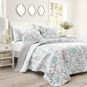 Reversible Floral Quilt Set — Full/Queen & King