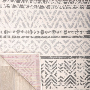 Geometric Boho Runner Rug 2'7" x 10'