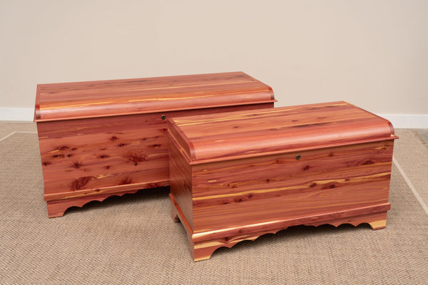 Amish Cedar Hope Chest with Waterfall Top & Storage Tray