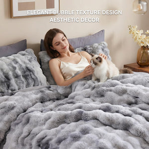 Faux Rabbit Fur Bubble Comforter Set with Pillowcases
